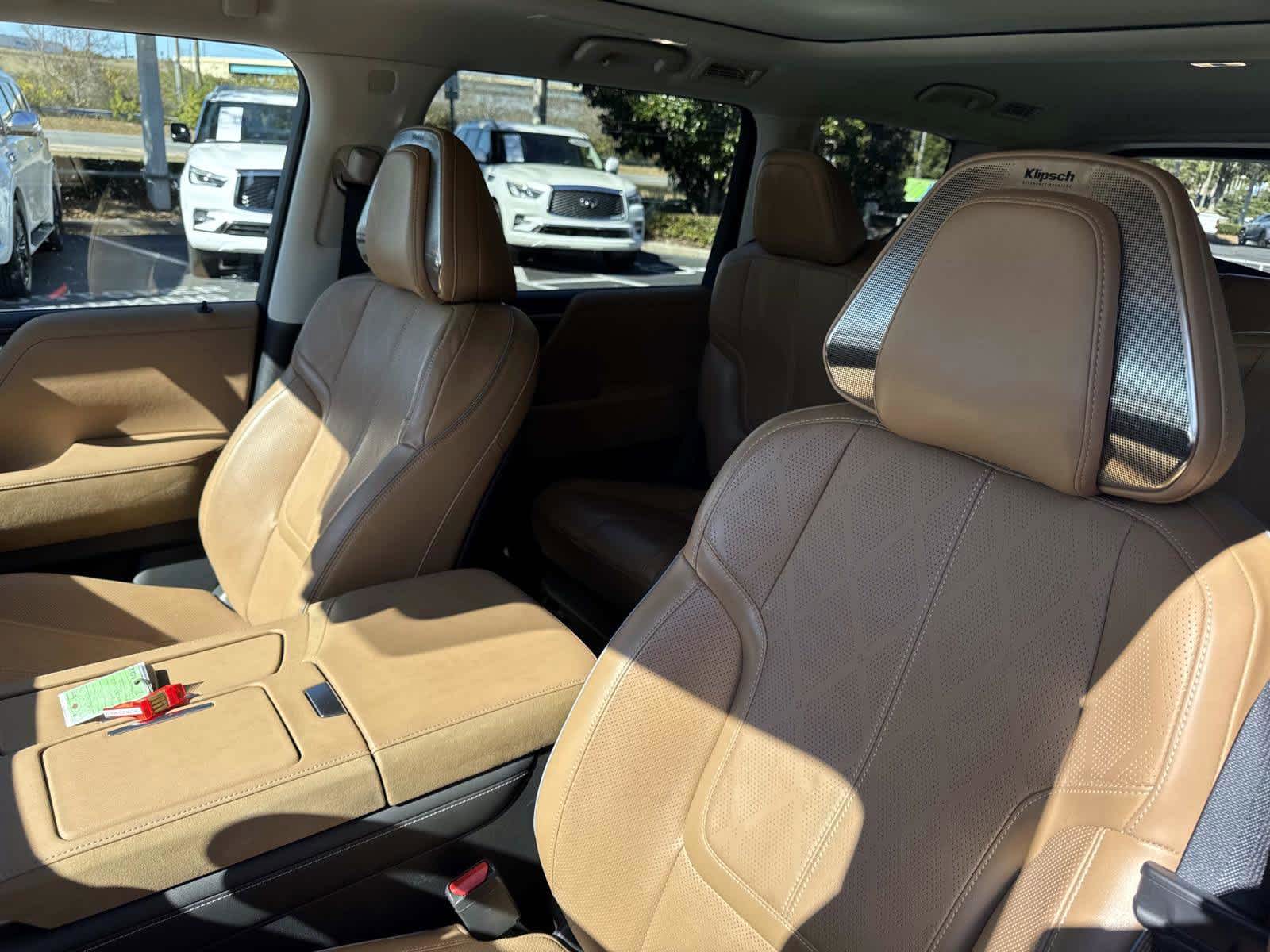 2025 INFINITI QX80 SENSORY