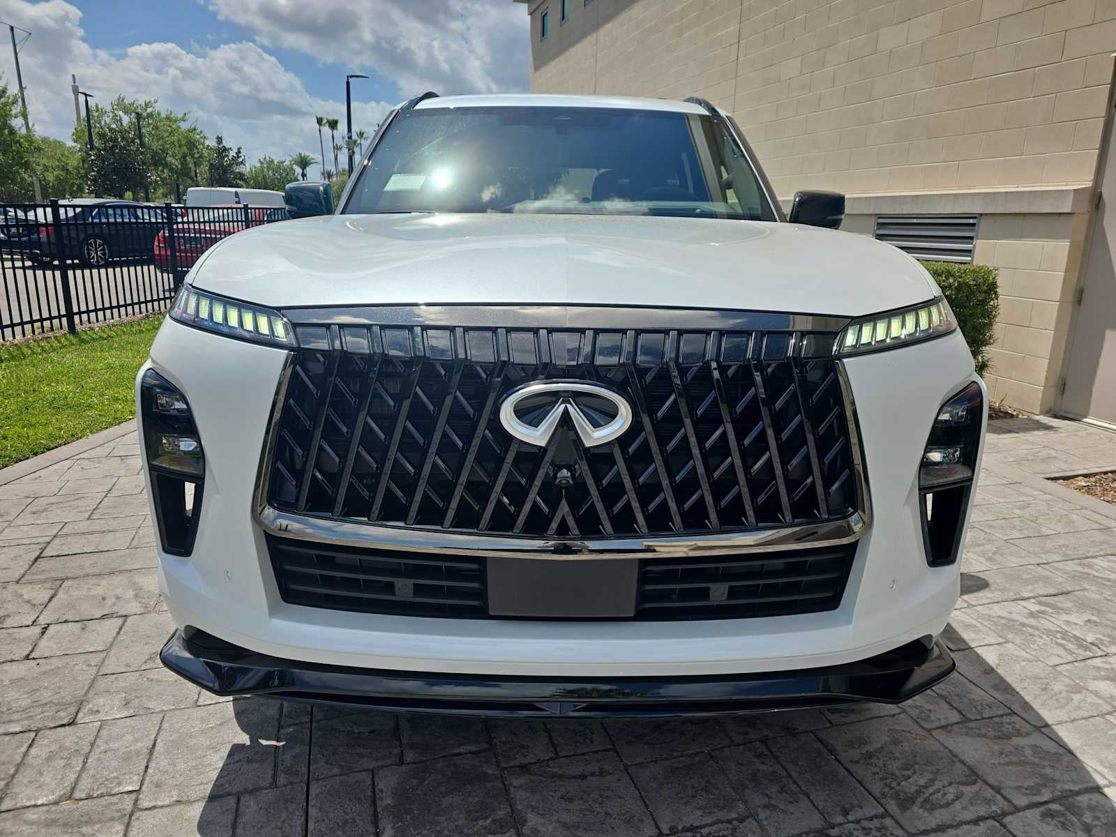 2026 INFINITI QX80 SPORT