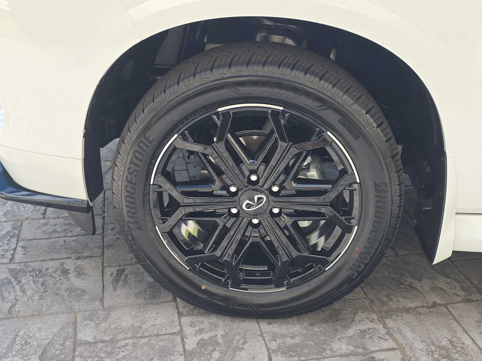 2026 INFINITI QX80 SPORT