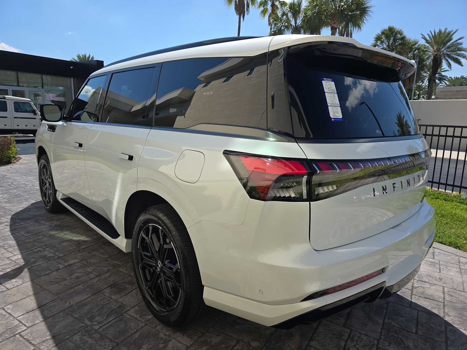2026 INFINITI QX80 SPORT