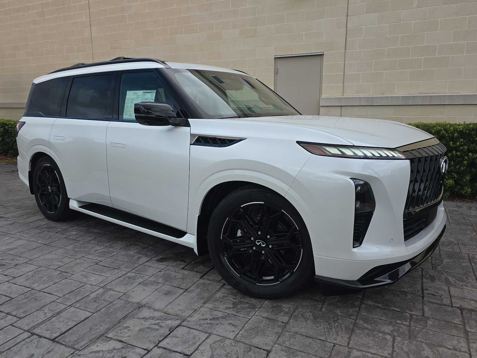 2026 INFINITI QX80 SPORT