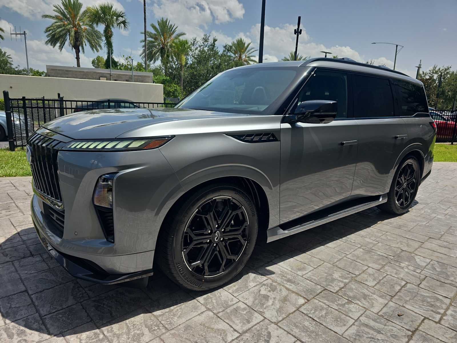 2027 INFINITI QX80 SPORT