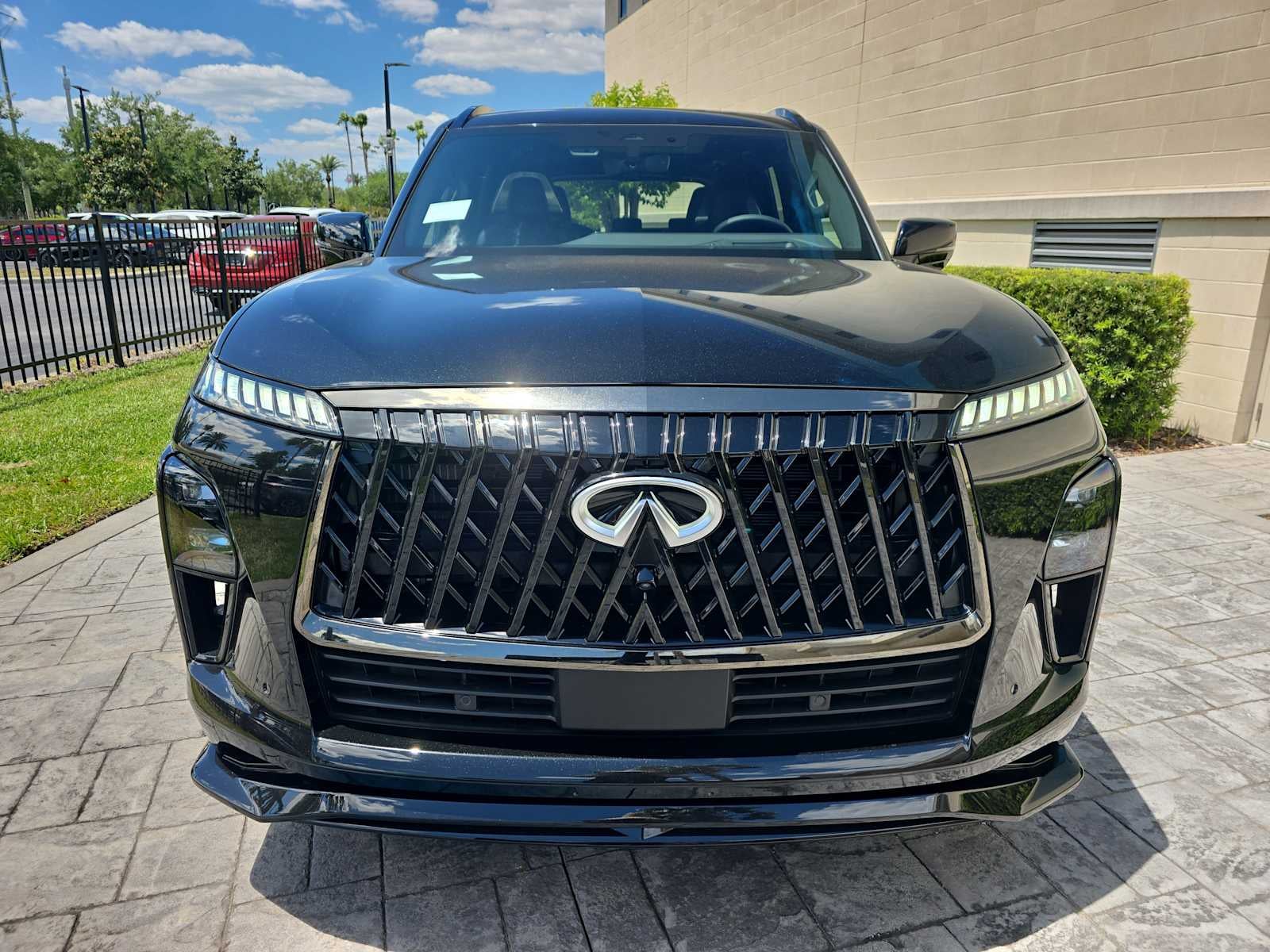 2026 INFINITI QX80 SPORT
