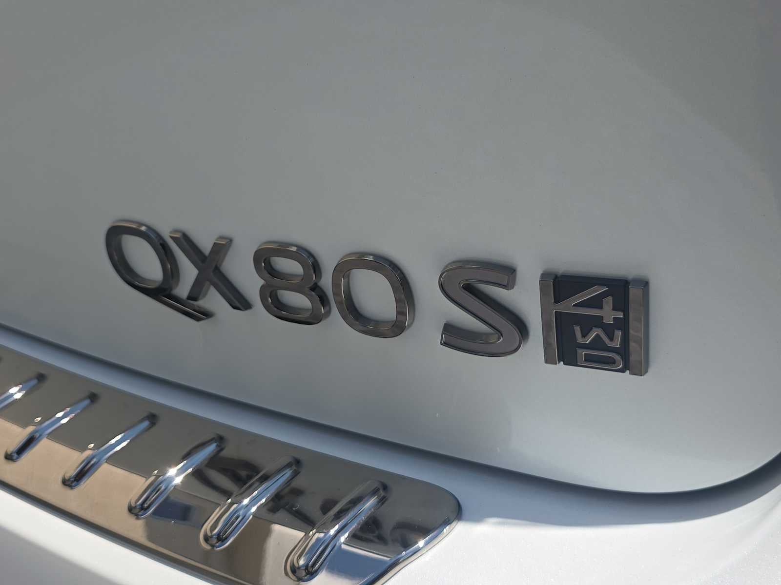 2027 INFINITI QX80 SPORT