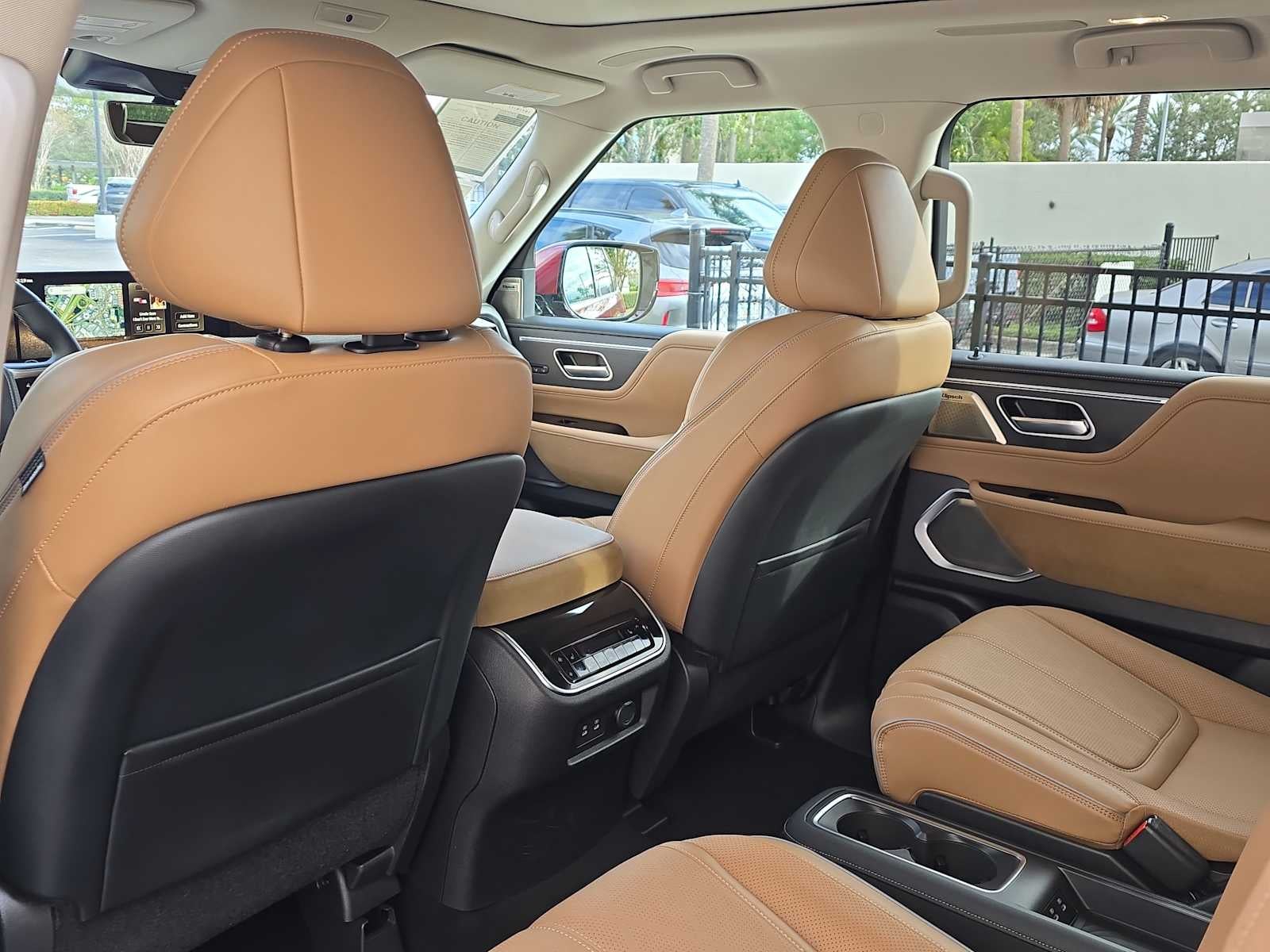 2025 INFINITI QX80 SENSORY