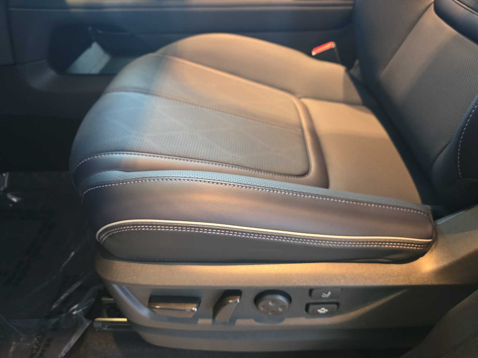 2027 INFINITI QX80 SPORT
