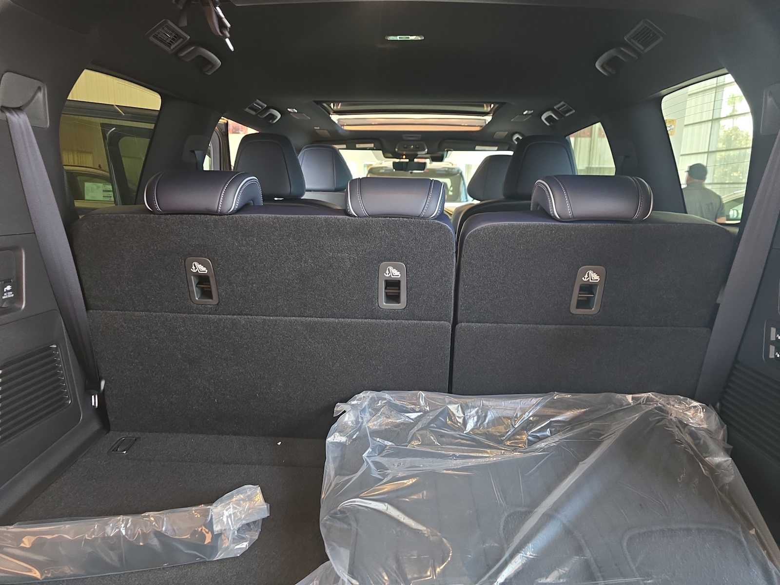 2027 INFINITI QX80 SPORT