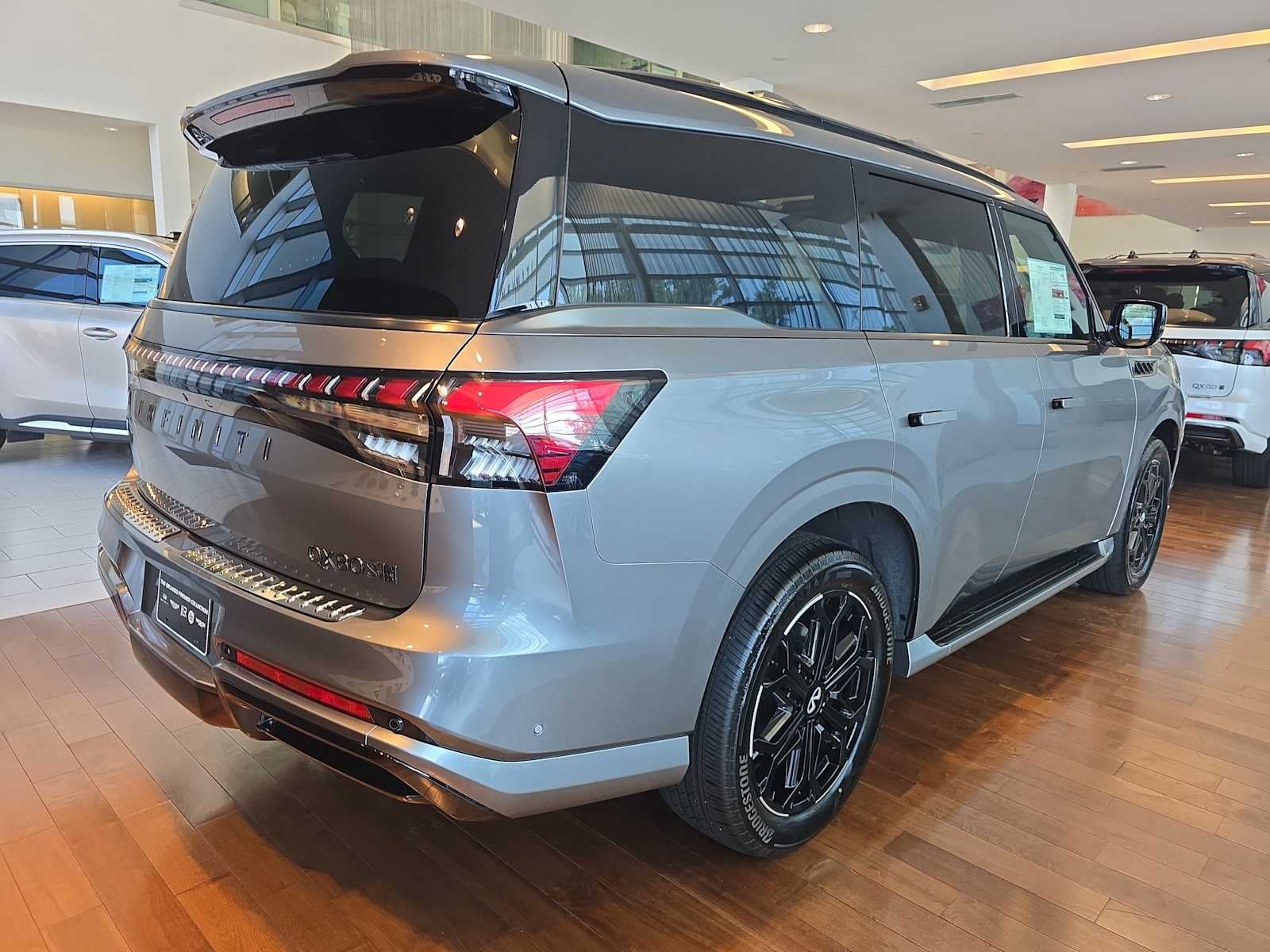 2027 INFINITI QX80 SPORT