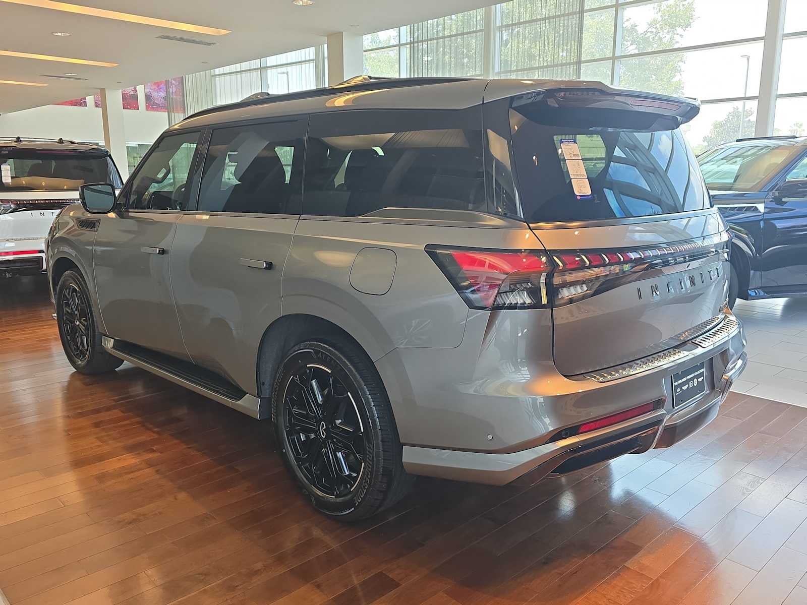 2027 INFINITI QX80 SPORT