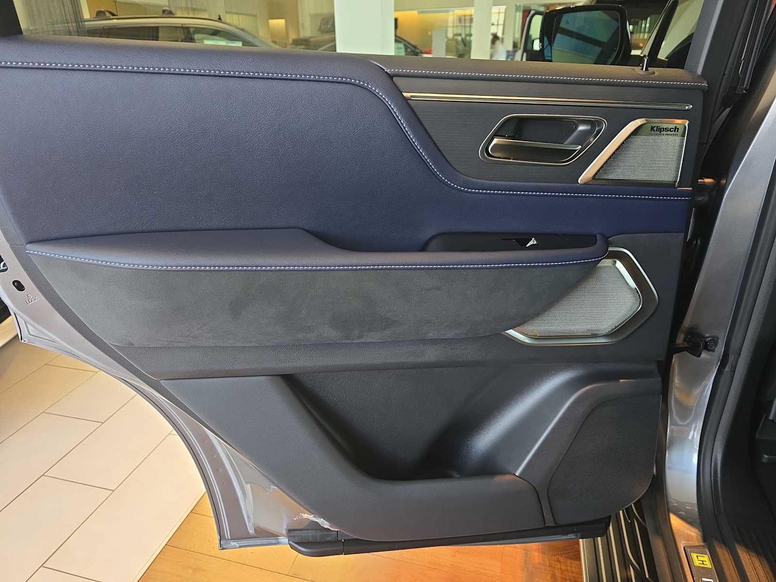 2027 INFINITI QX80 SPORT