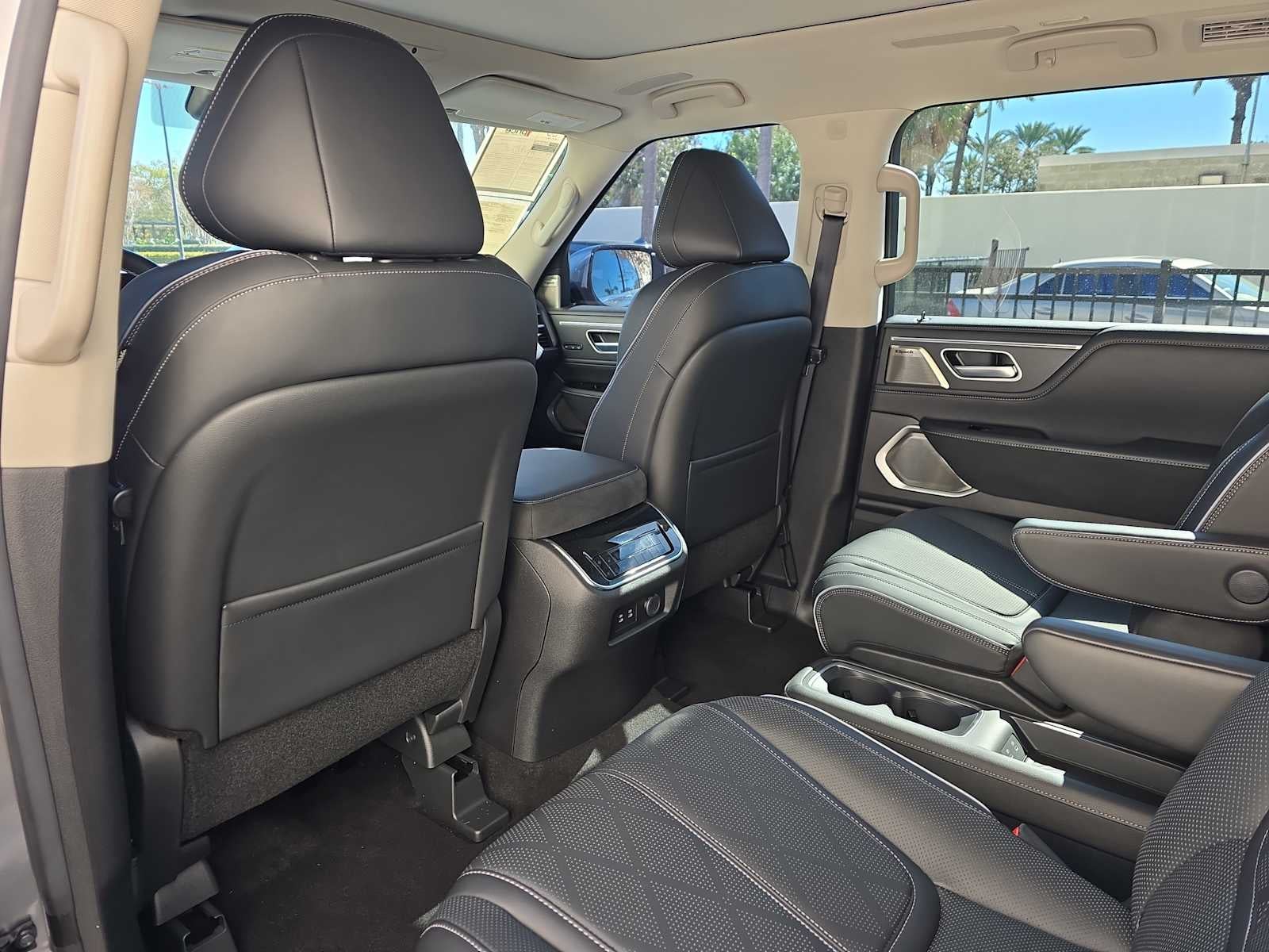 2025 INFINITI QX80 SENSORY