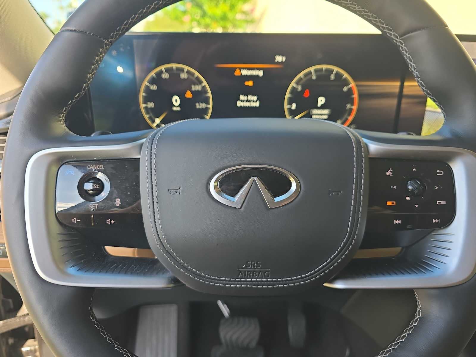 2025 INFINITI QX80 SENSORY