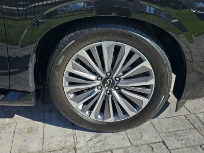 2025 INFINITI QX80 SENSORY