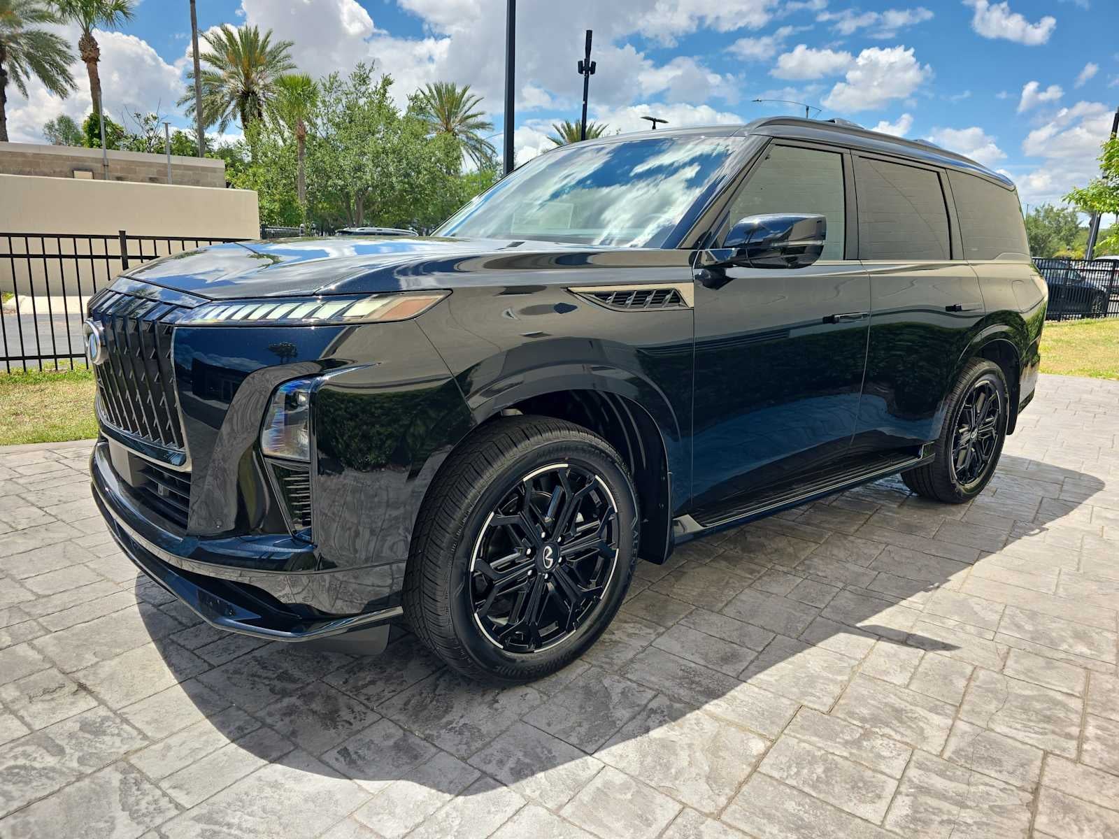 2026 INFINITI QX80 SPORT