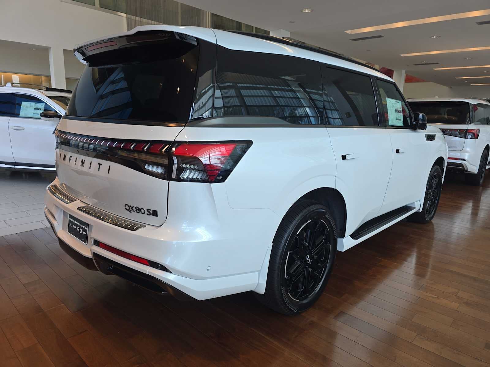 2026 INFINITI QX80 SPORT