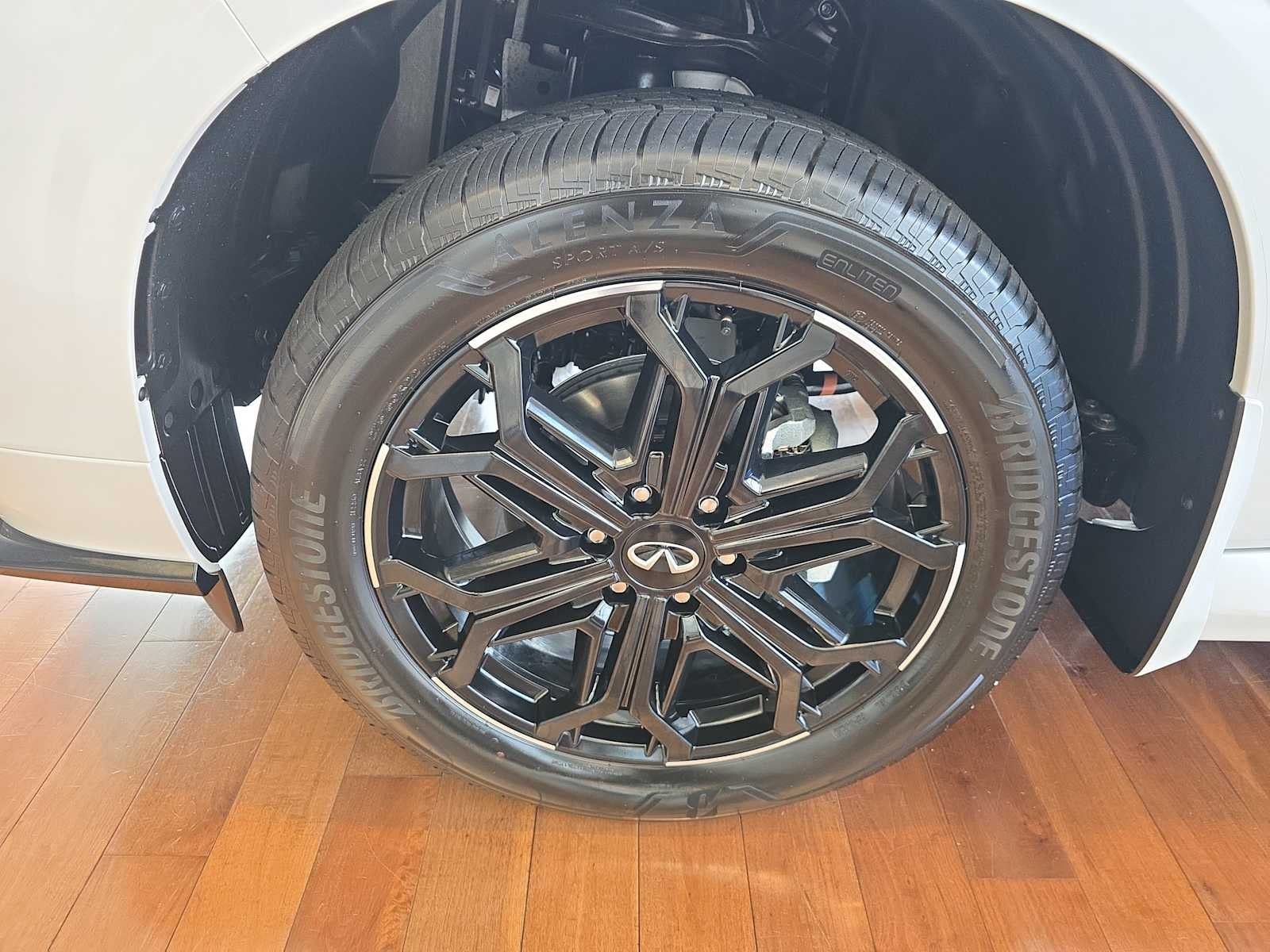 2026 INFINITI QX80 SPORT