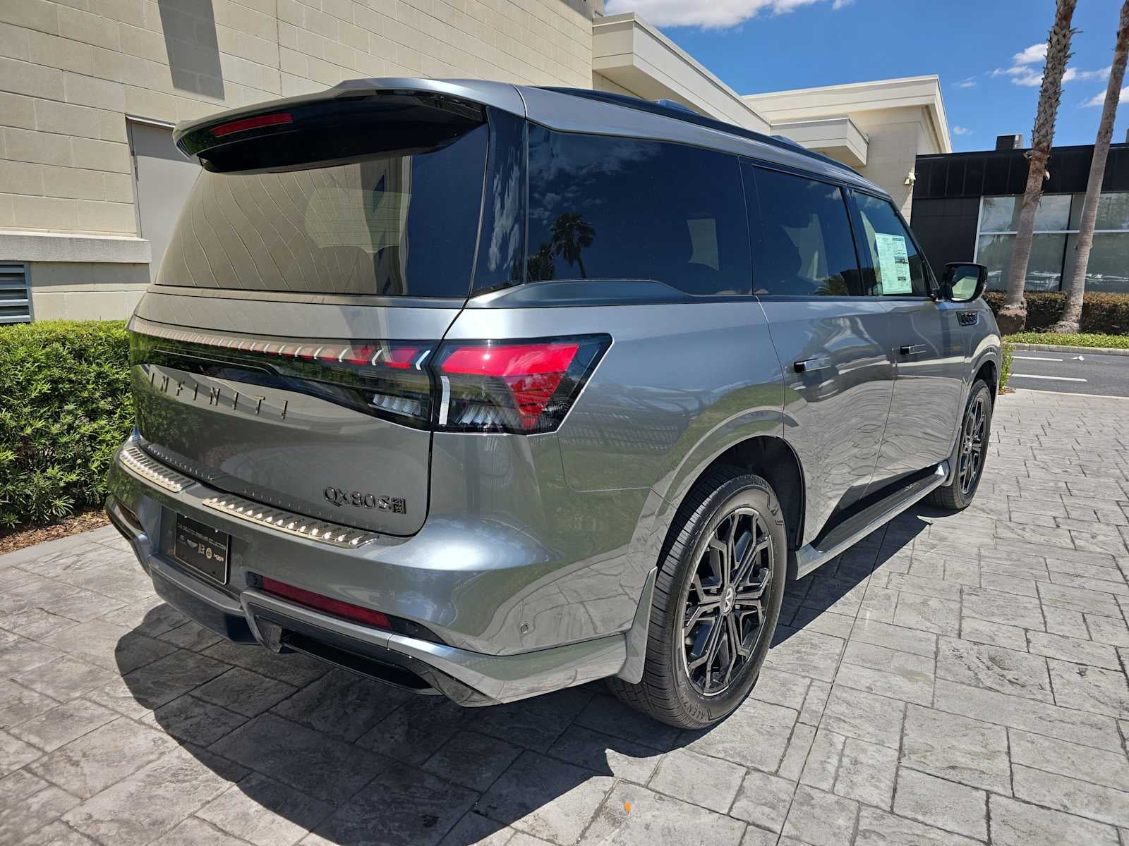 2026 INFINITI QX80 SPORT