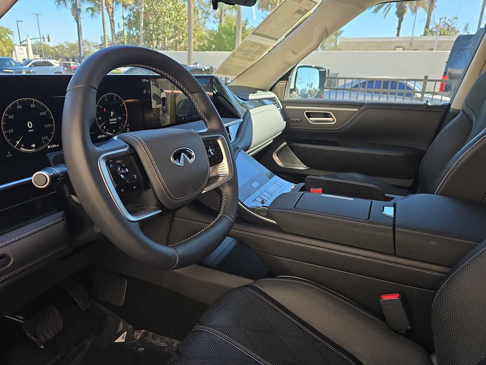 2025 INFINITI QX80 SENSORY