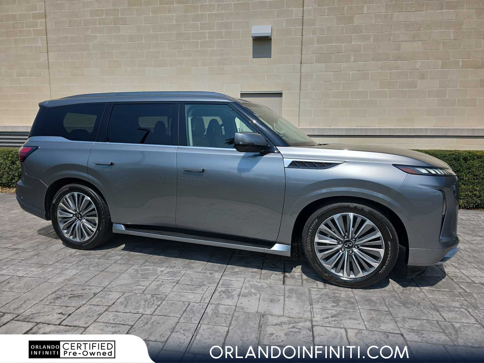 2025 INFINITI QX80 SENSORY