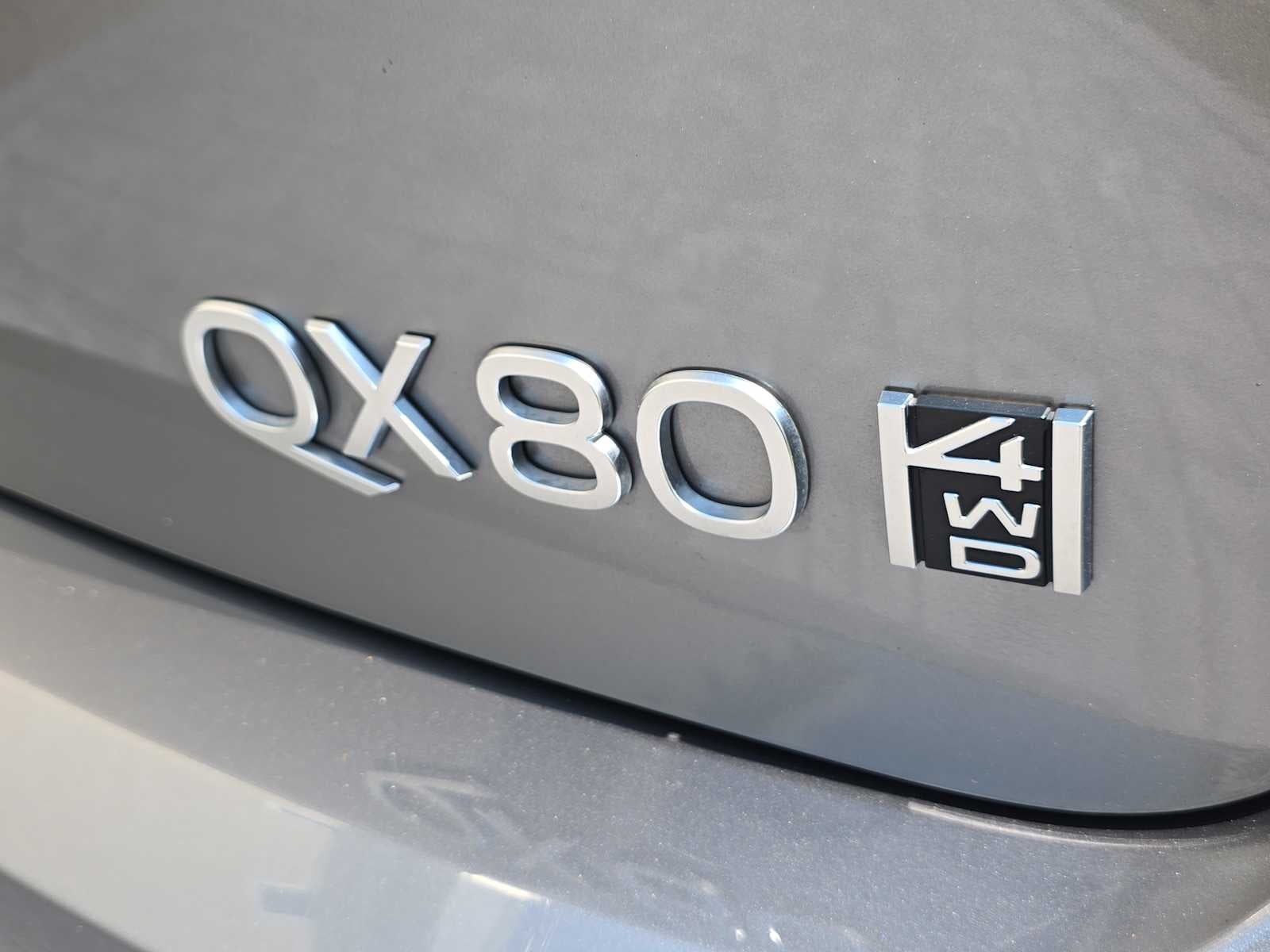 2025 INFINITI QX80 SENSORY