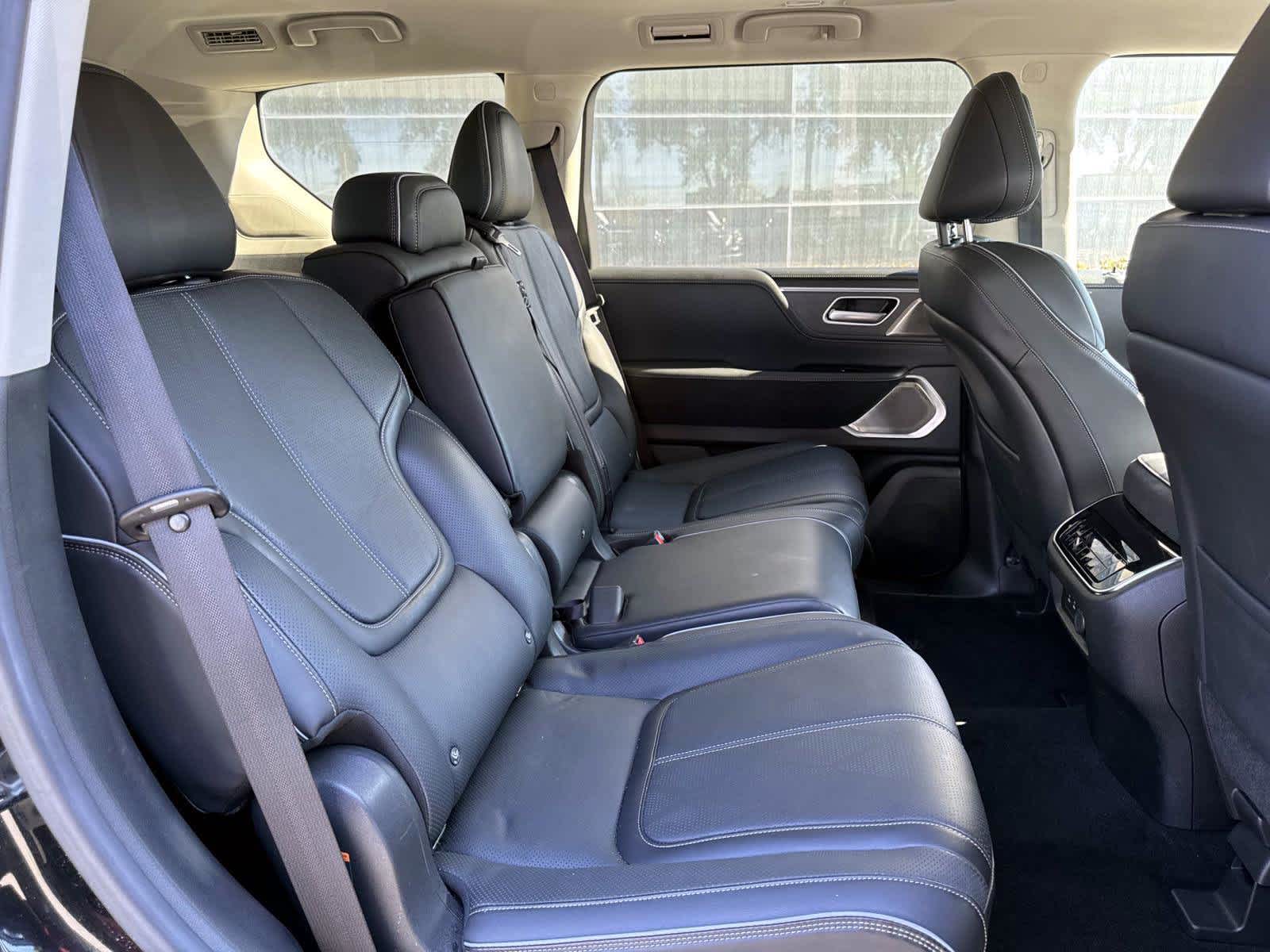 2025 INFINITI QX80 SENSORY