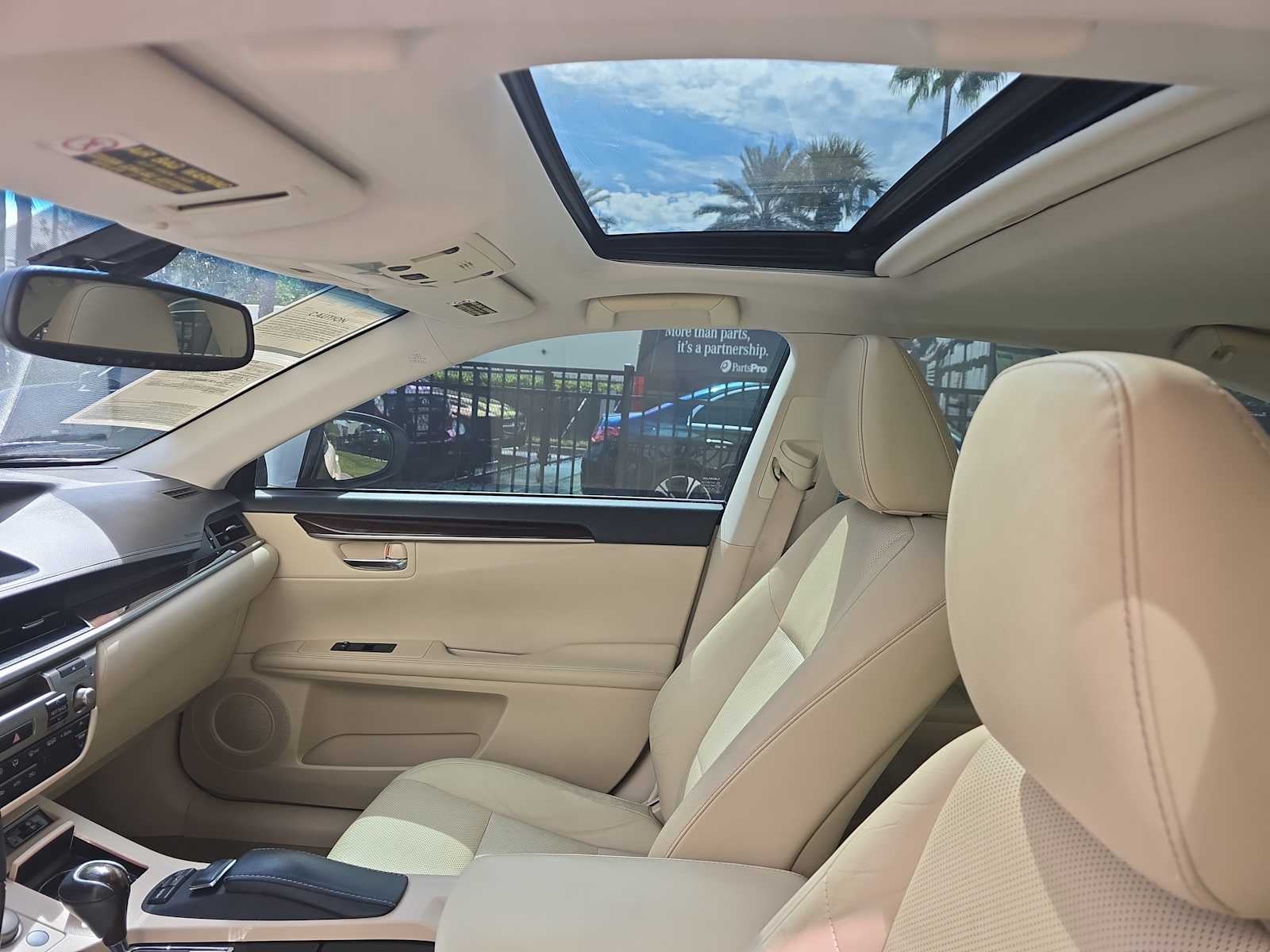 2014 Lexus ES 350 4dr Sdn