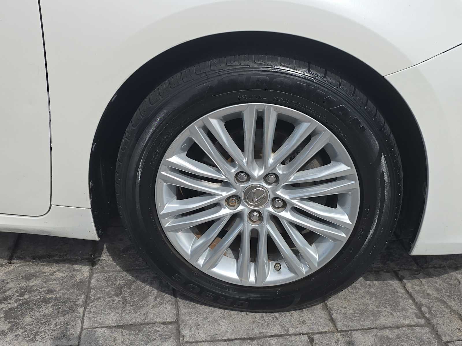 2014 Lexus ES 350 4dr Sdn
