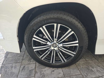 2020 Lexus LX 570 LX 570