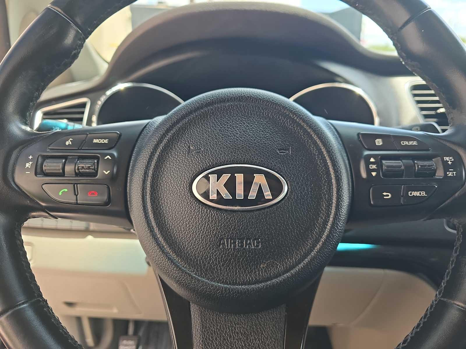 2016 Kia Sedona LX