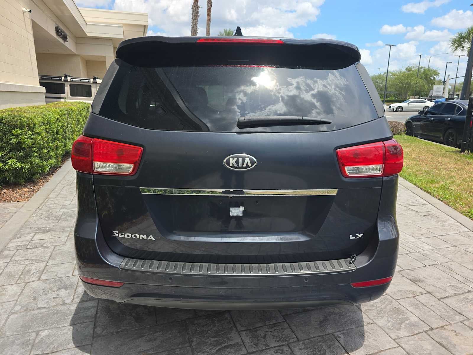 2016 Kia Sedona LX
