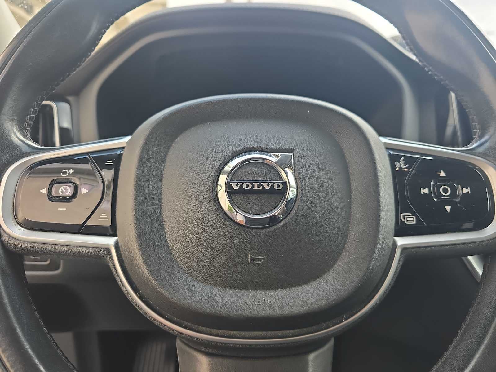 2019 Volvo XC60 Inscription