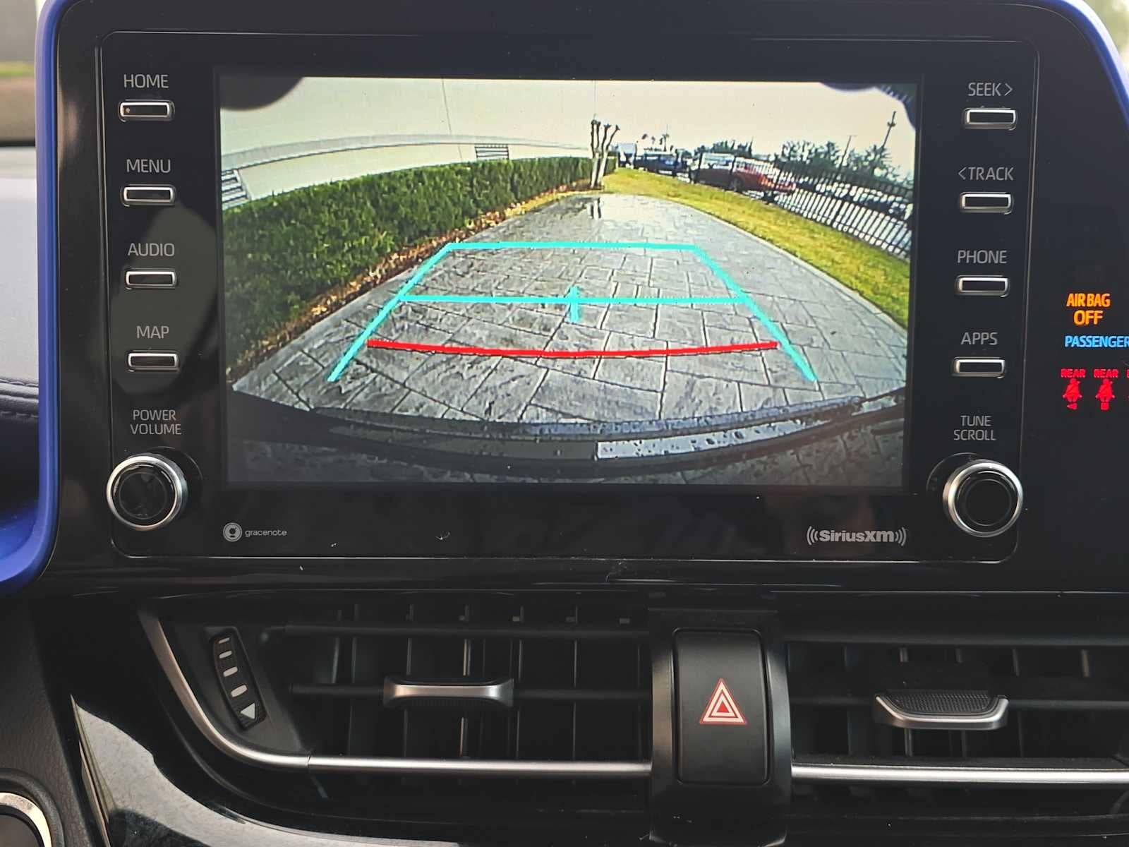 2022 Toyota C-HR XLE