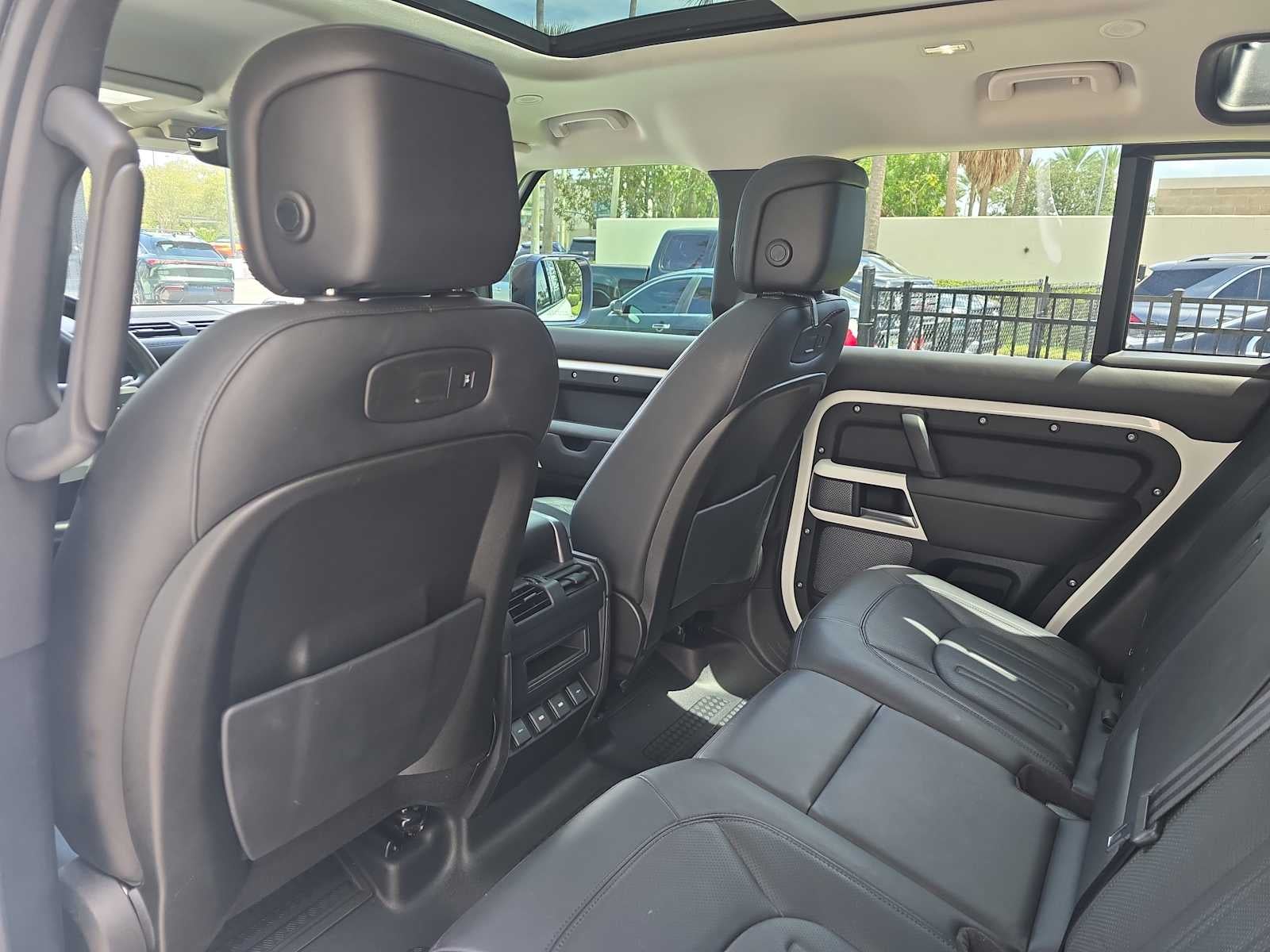 2020 Land Rover Defender S