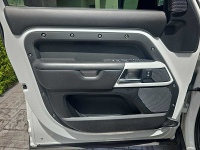2020 Land Rover Defender S