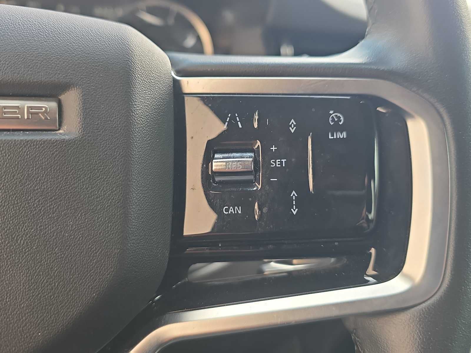 2023 Land Rover Range Rover Evoque R-Dynamic SE