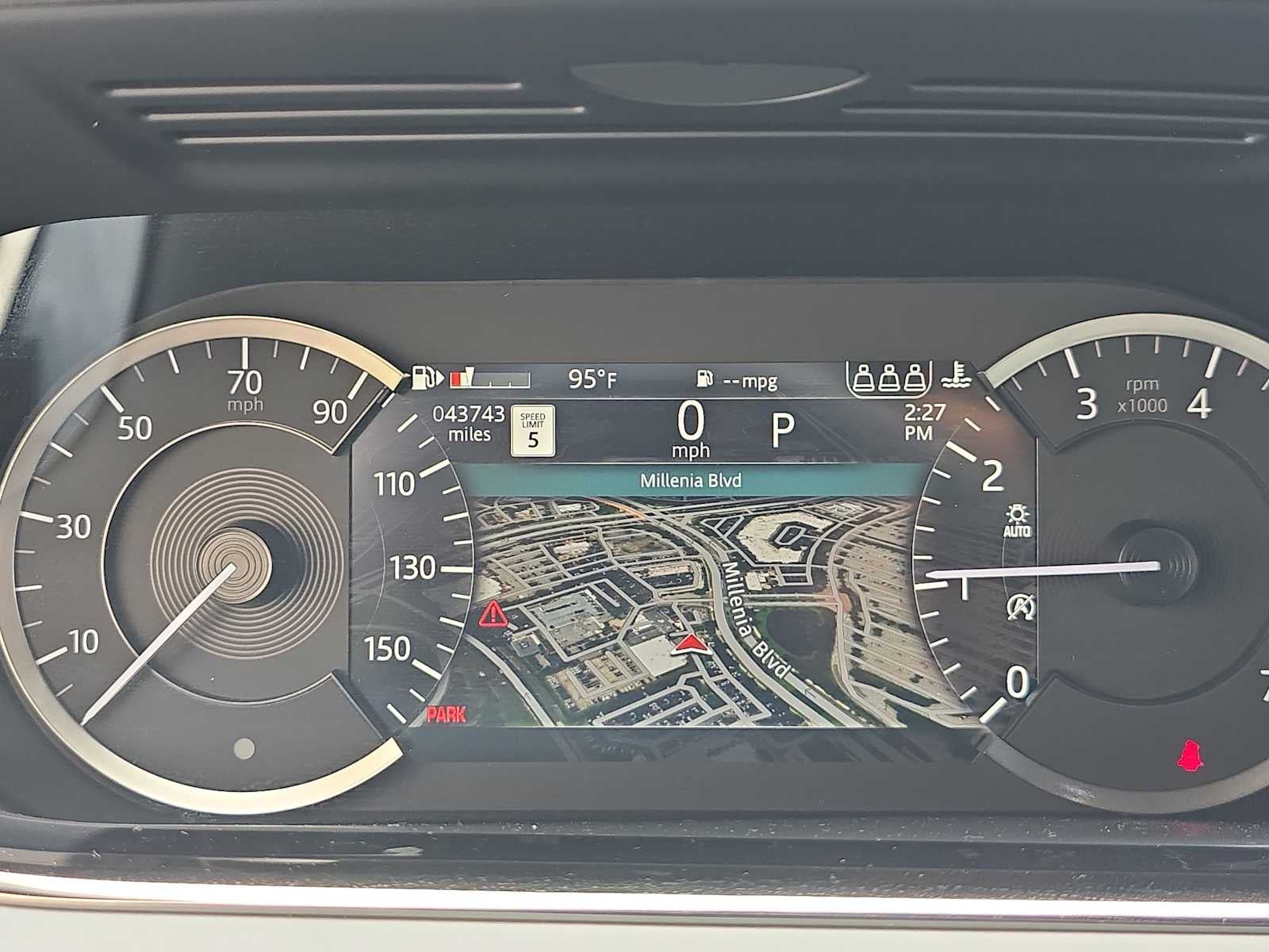 2023 Land Rover Range Rover Evoque R-Dynamic SE