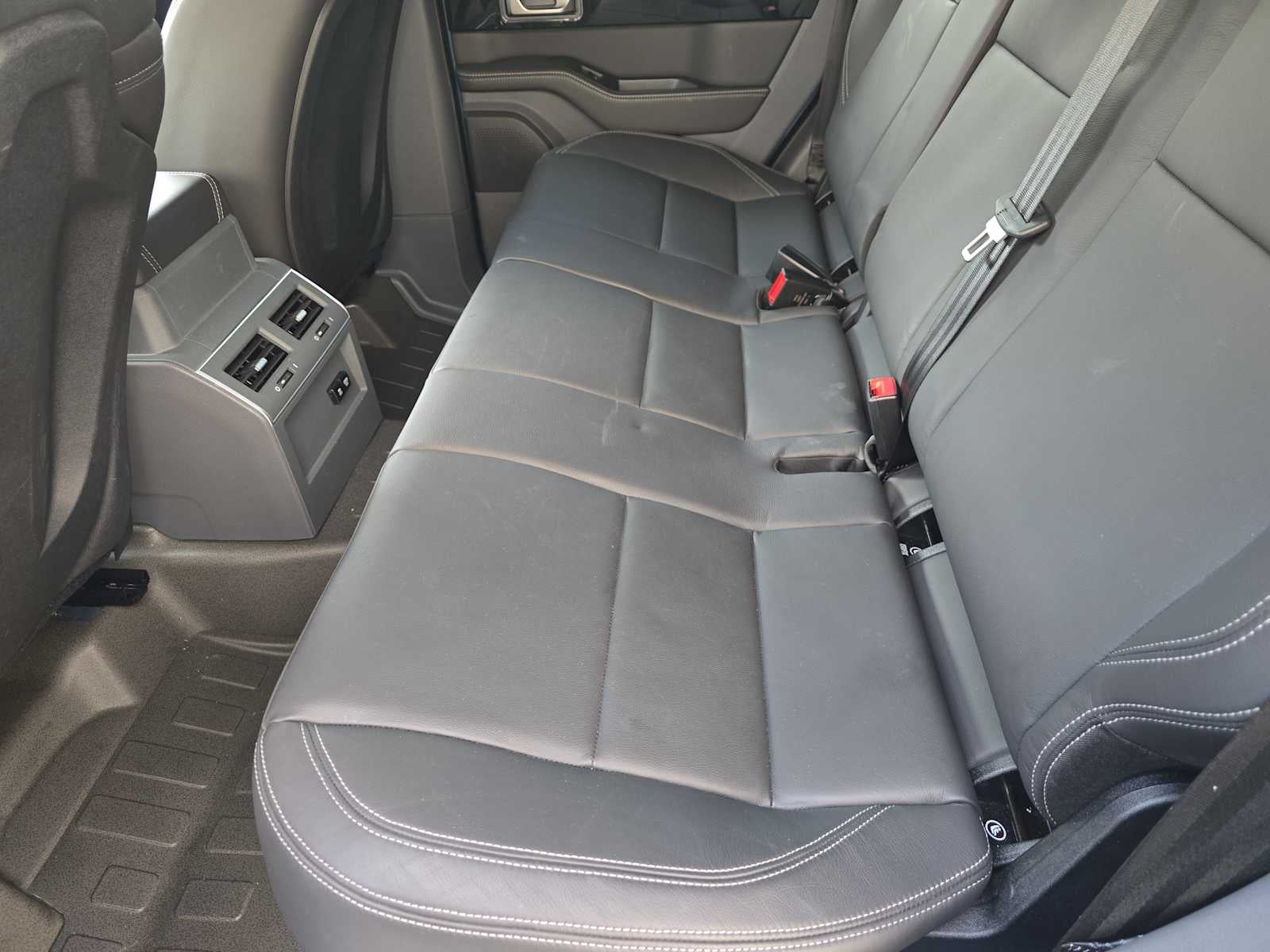 2024 INEOS Grenadier Station Wagon 4x4