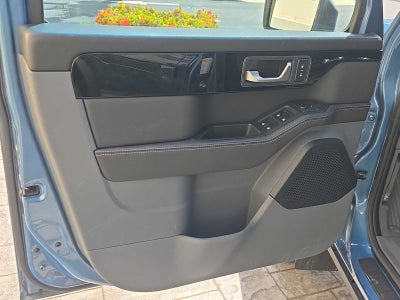 2024 INEOS Grenadier Station Wagon 4x4
