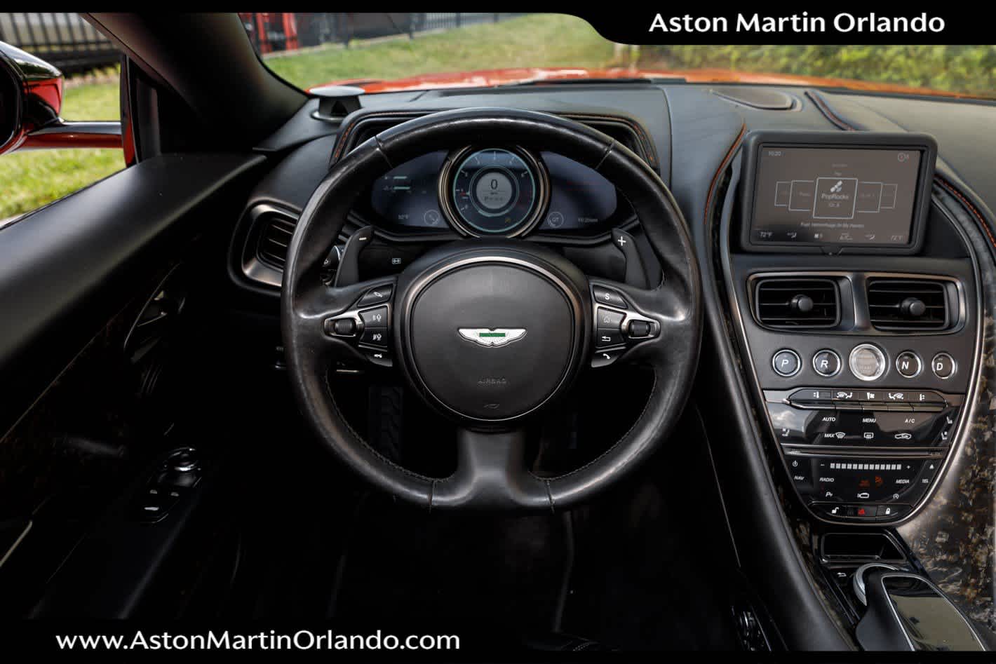 2020 Aston Martin DB11 Volante