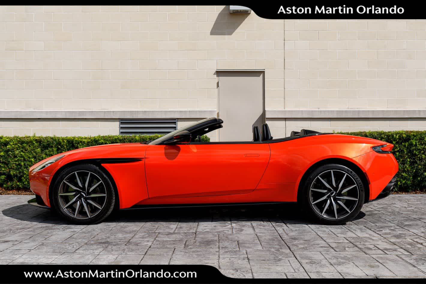 2020 Aston Martin DB11 Volante