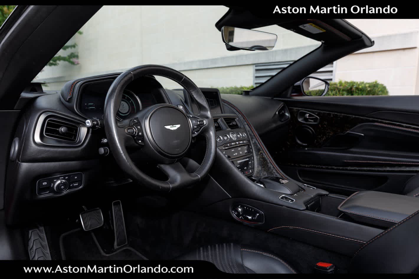 2020 Aston Martin DB11 Volante