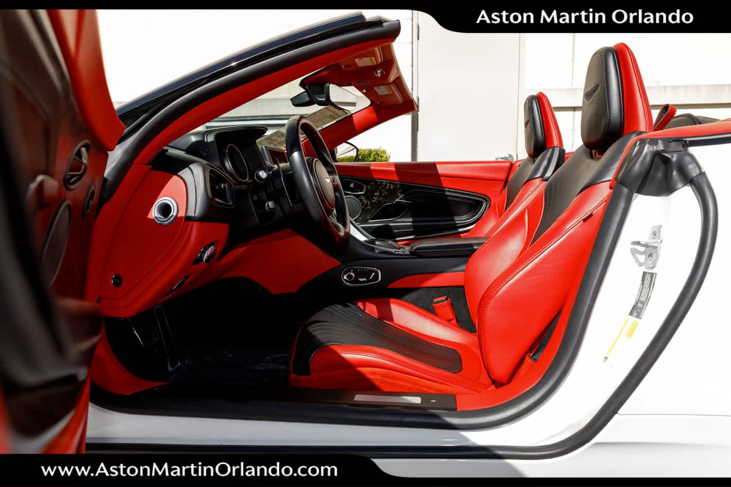 2019 Aston Martin DB11 Volante