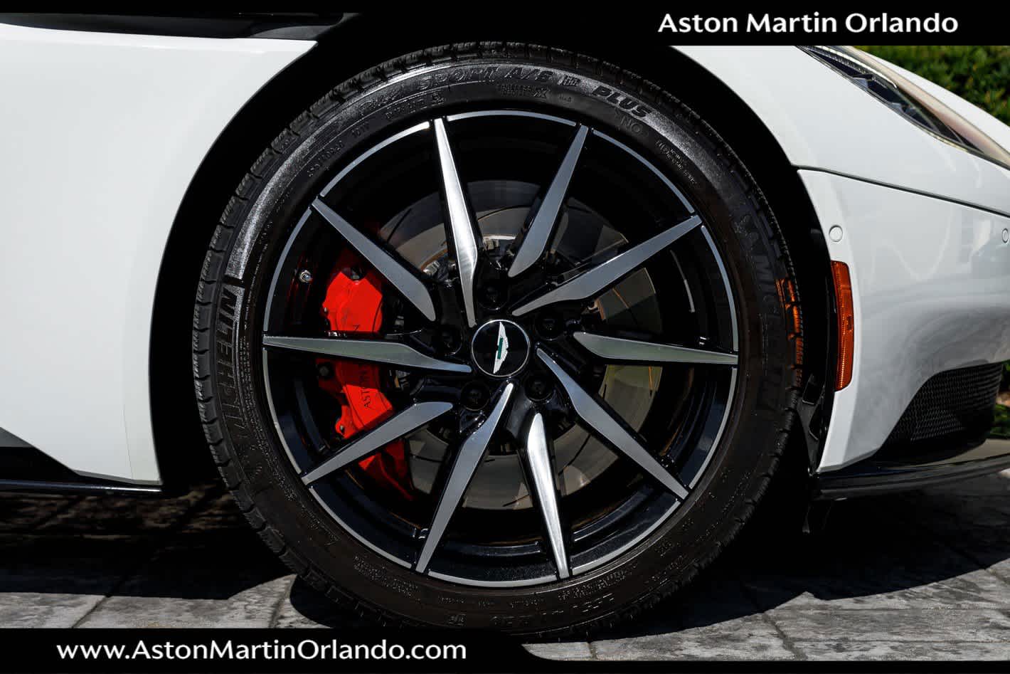 2019 Aston Martin DB11 Volante