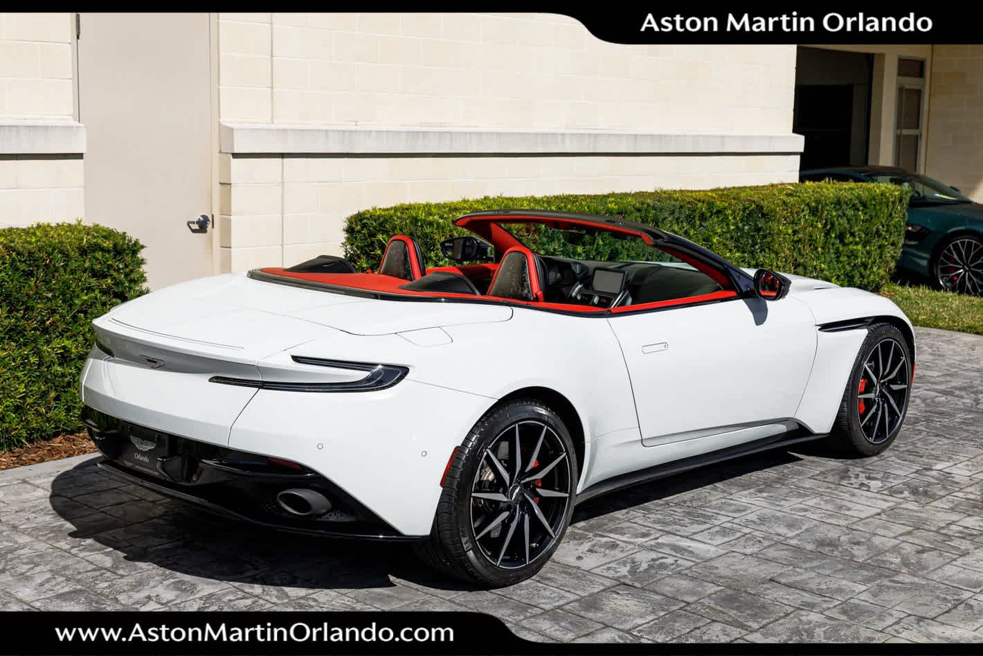 2019 Aston Martin DB11 Volante
