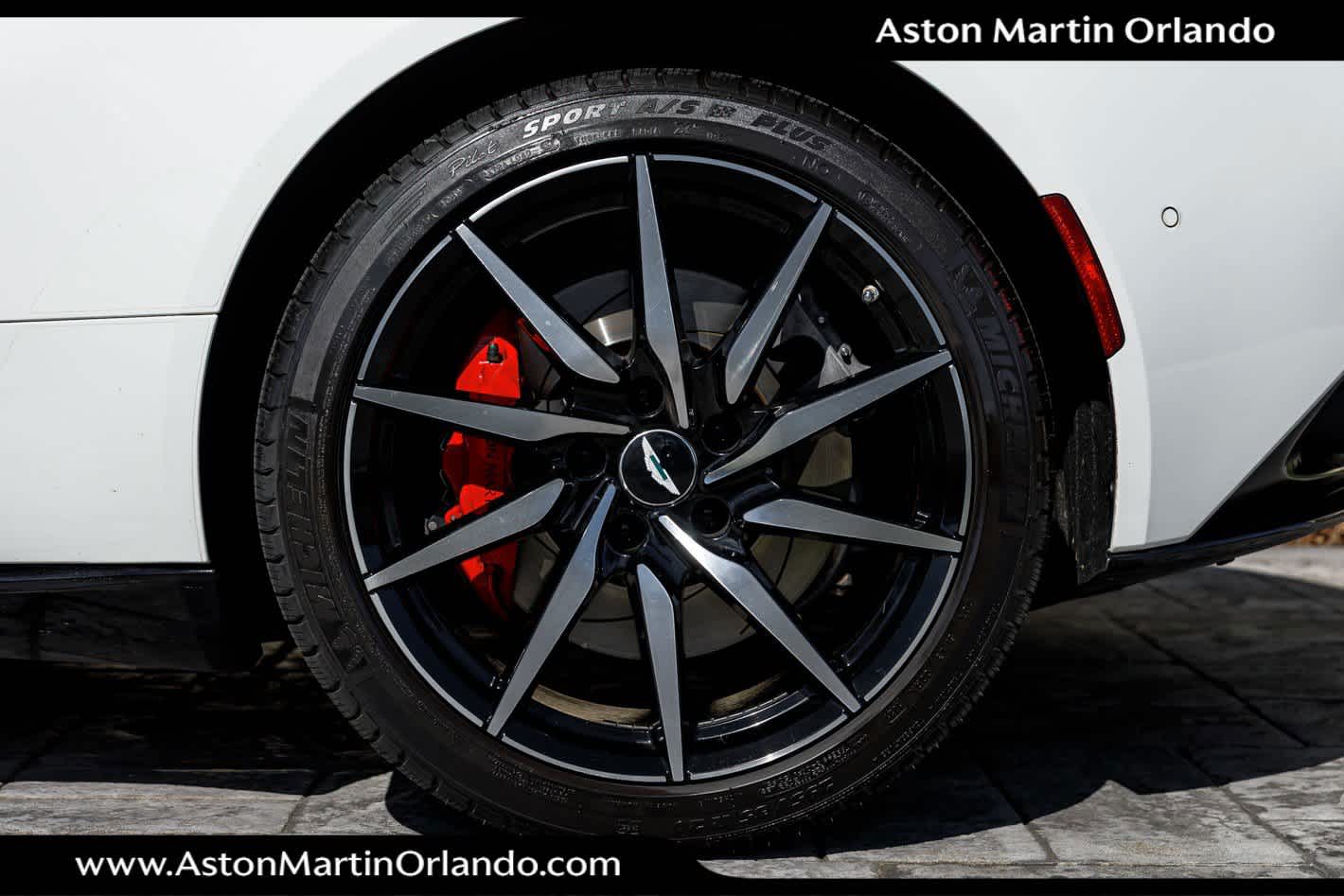 2019 Aston Martin DB11 Volante