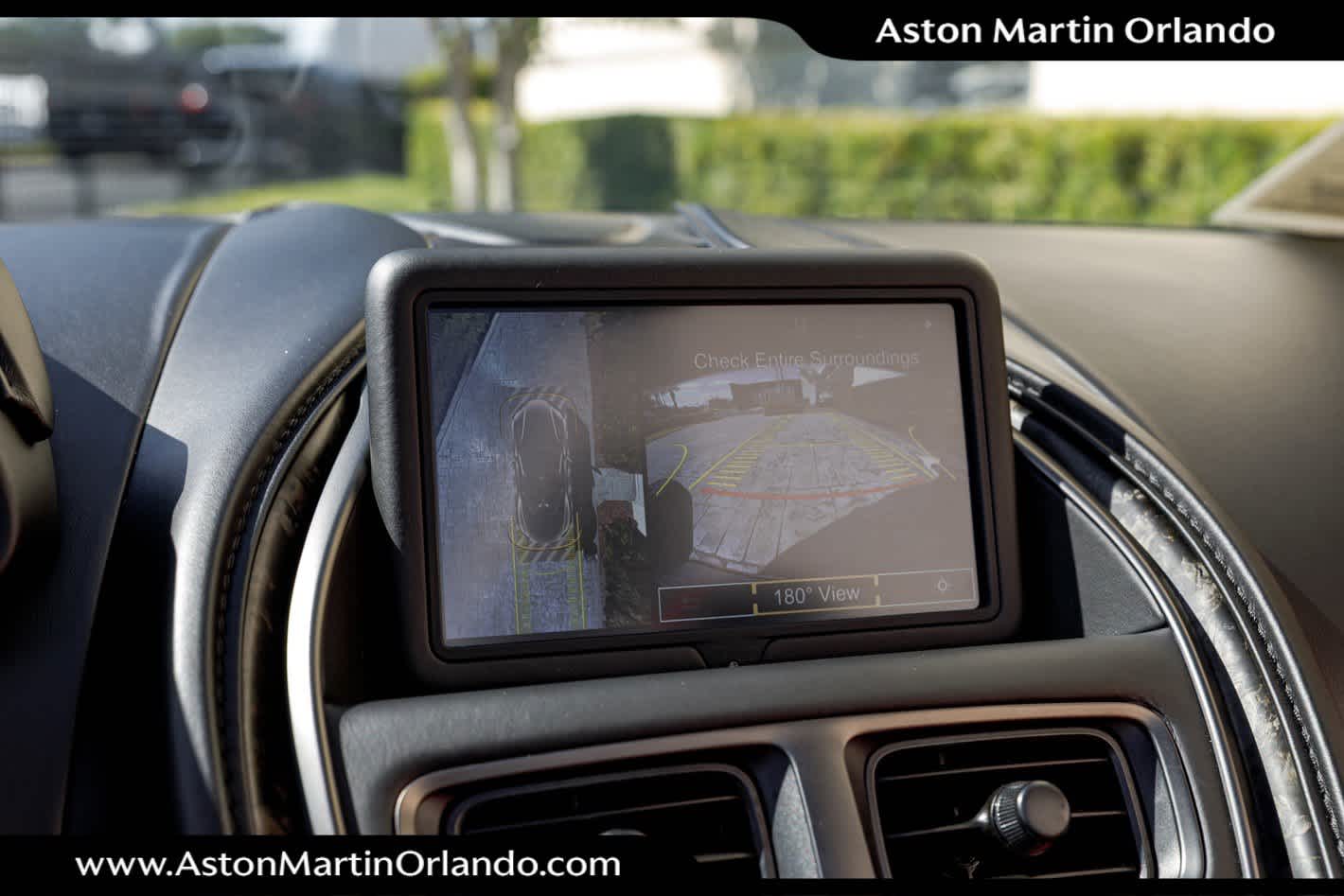 2019 Aston Martin DB11 Volante