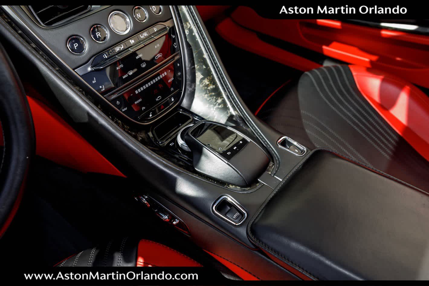 2019 Aston Martin DB11 Volante