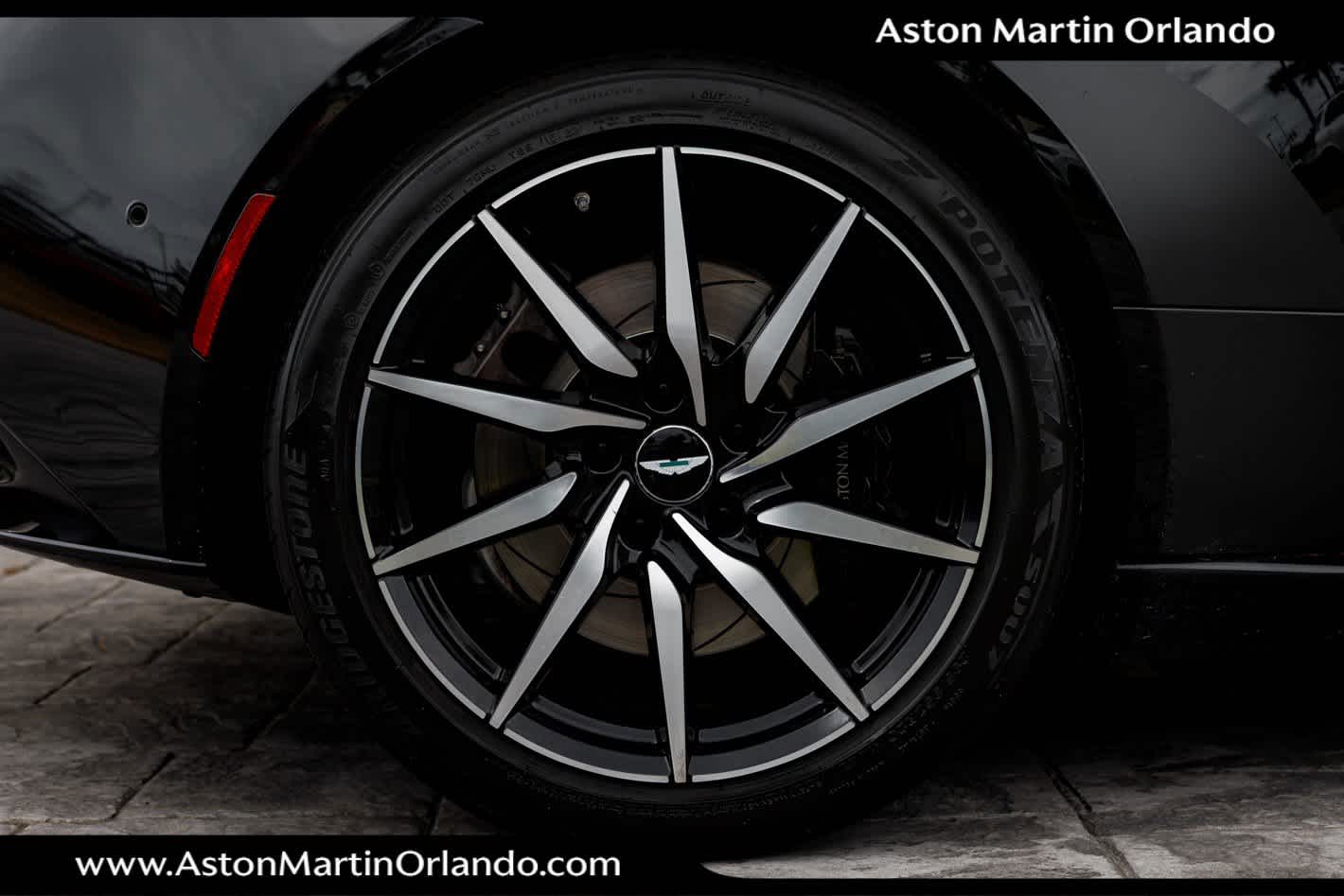 2019 Aston Martin DB11 Volante