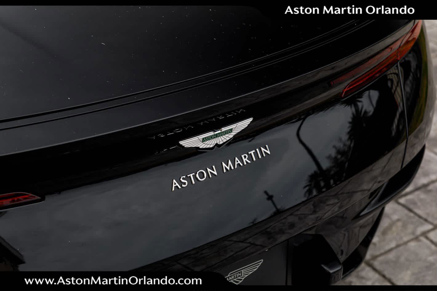 2019 Aston Martin DB11 Volante