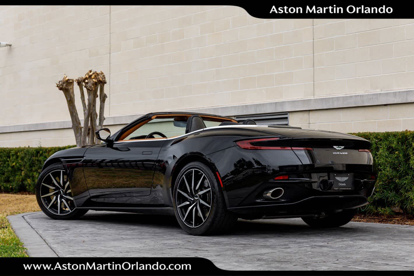 2019 Aston Martin DB11 Volante